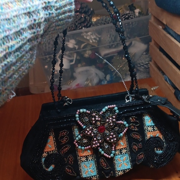 Vintage style beaded handbag - Picture 2 of 9